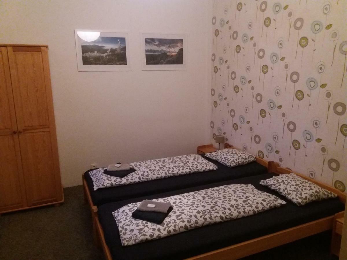 Dum U Sipku Hotel Krásná Lípa Bagian luar foto